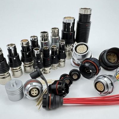 Un buen precio. Conectores circulares de empuje y tracción de alta densidad IP68 impermeables en línea