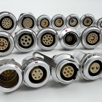 Un buen precio. Conector de energía circular industrial impermeable a la corrosión en línea